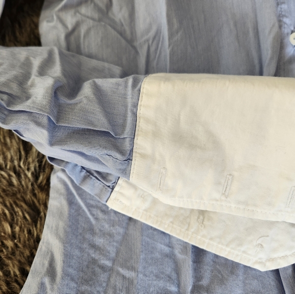 Zara women's small button up shirt - Picture 4 of 4